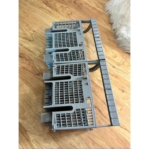 Bosch dishwasher CUTLERY BASKET 00675794 - Picture 3 of 5